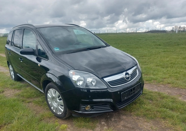 Opel Zafira cena 13500 przebieg: 220000, rok produkcji 2007 z Polanów małe 56